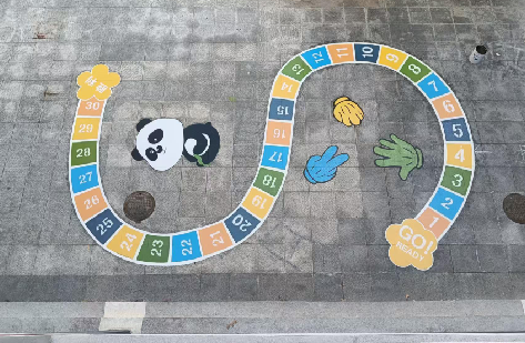 保靖地面游戏彩绘